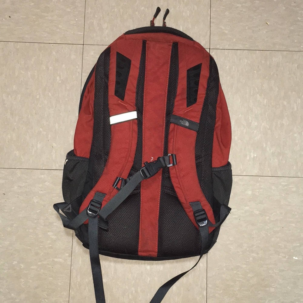 🔥  sold!!🔥🔥🔥north face book bag. - Picture 3 of 8